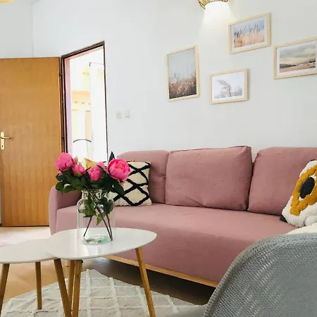 Apartmani-okrug Gornji-ciovo Apartman *