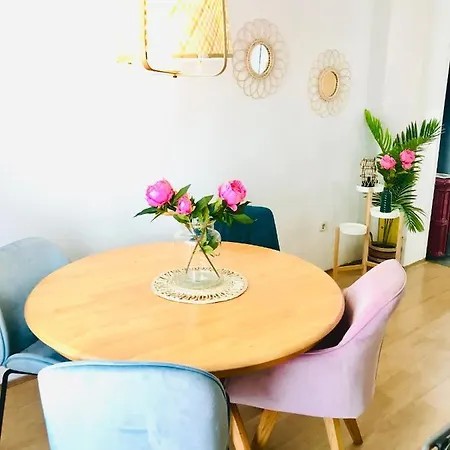 Apartmani-okrug Gornji-ciovo *